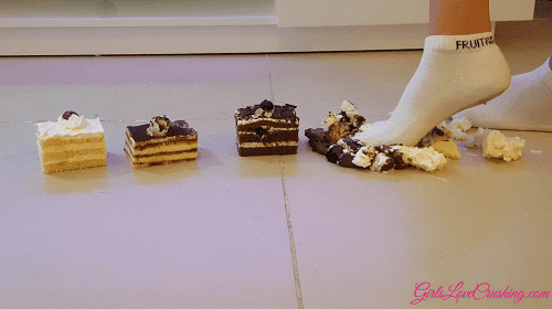Anastasija 19 - Crushing Cake Pieces